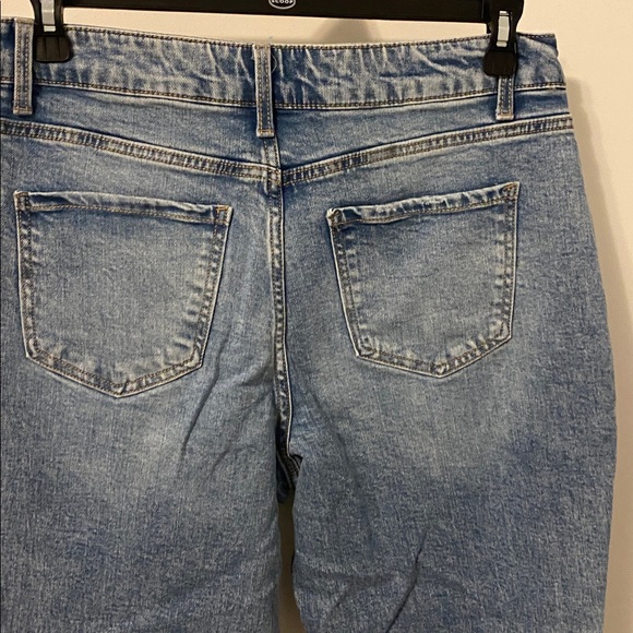 Jeans - Picture 10 of 12